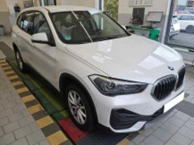 BMW X1 18d*Advantage*SHZ*PDC*Navi*LED*HiFi-L,syste