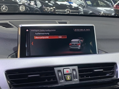 BMW X1 18d*Advantage*SHZ*PDC*Navi*LED*HiFi-L,syste