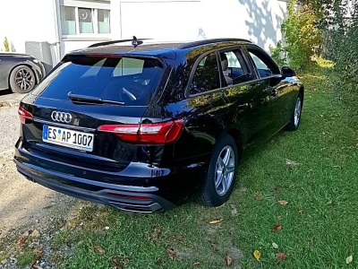 Audi A4 30 TDI Business Navi LED PDC SHZ Sportsitze