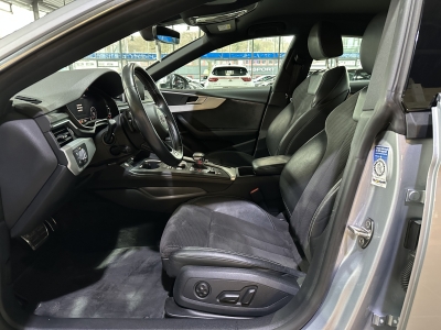 Audi S5 3.0TDI quattro LED Sportfahrwerk Leder/Alcant