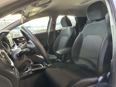 Kia XCeed Vision Hybrid ACC Bi-LED R.Cam PDC SHZ DAB