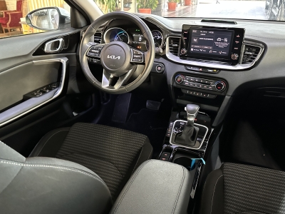 Kia XCeed Vision Hybrid ACC Bi-LED R.Cam PDC SHZ DAB