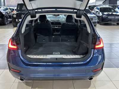 BMW 330 e Sport Line LED ACC PDC SHZ DAB dig.Cockpit