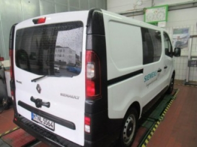Renault Trafic 3,0t Komfort Regalsystem LED R.Cam Navi