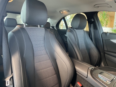 Mercedes-Benz E 300 Avantgarde MildHybr. WideScreen LED R.Cam 