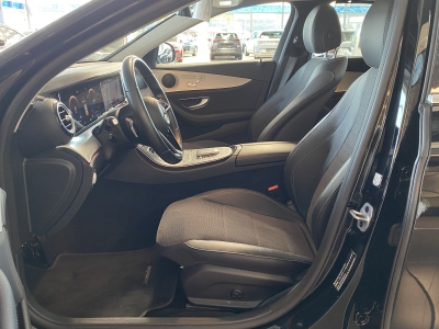 Mercedes-Benz E 300 Avantgarde MildHybr. WideScreen LED R.Cam 