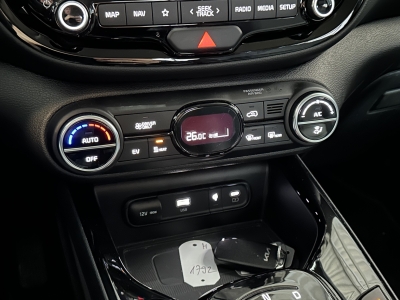 Kia Soul Inspiration Harman/Kardon HUD R.Cam ACC Nav