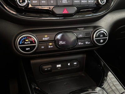 Kia Soul Inspiration Pano Harman/Kardon ACC Navi HUD