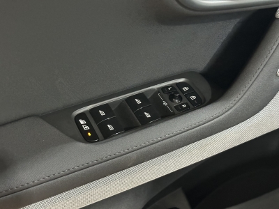 Polestar 2 Long Range Dual dig.Cockpit LED Navi R.Cam PDC