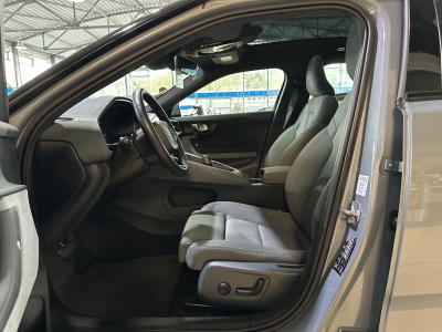 Polestar 2 Long Range Dual dig.Cockpit LED Navi R.Cam PDC