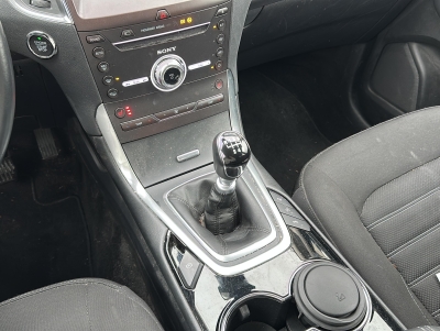 Ford Galaxy Titanium 7-Sitzer Navi LED ACC R.Cam PDC