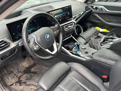 BMW i4 40 eDrive Leder Harman/Kardon HUD LED Nav ACC