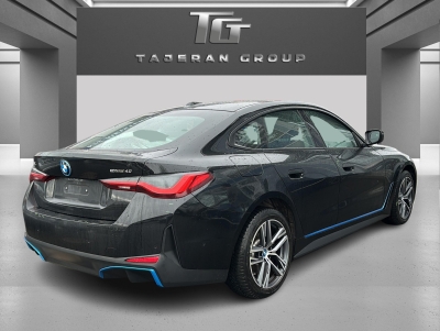 BMW i4 40 eDrive WideScreen Leder Navi LED R.Cam