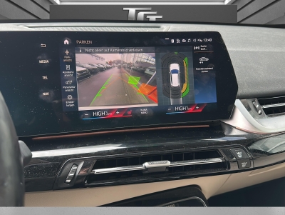 BMW iX1 30 xDrive Pano Premium WideScreen Navi R.Cam