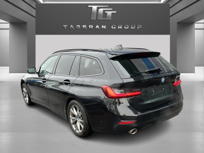 BMW 330 e Sport Line ACC HiFi-Sound LED Navi PDC SHZ