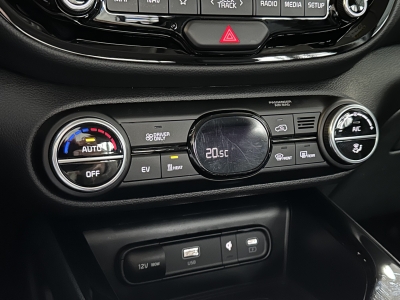 Kia Soul Inspiration Pano. Harman/Kardon R.Cam HUD