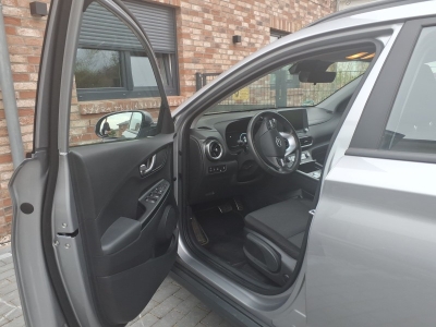 Hyundai KONA Select dig.Cockpit ACC R.Cam SHZ PDC DAB+