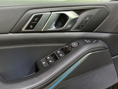 BMW X5 xDrive 45 e M Sport Aero Pano. Leder LED Navi