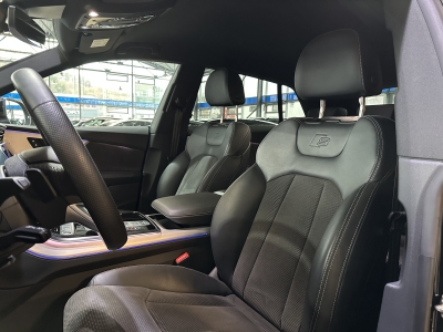 Audi Q8 45 TDI*Quattro*S-Line*HUD*Matrix-LED*R.Cam*