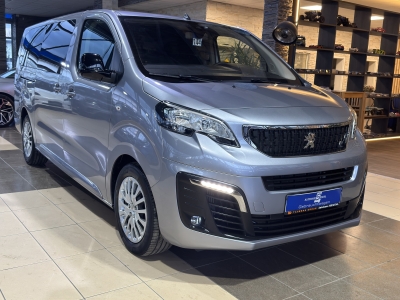 Peugeot Traveller Business*Navi*PDC*LED*Klimaautomatik