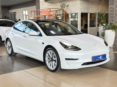 Tesla Model 3 RWD*SHZ*LED*Leder*Pano*Autopilot*R.Cam*