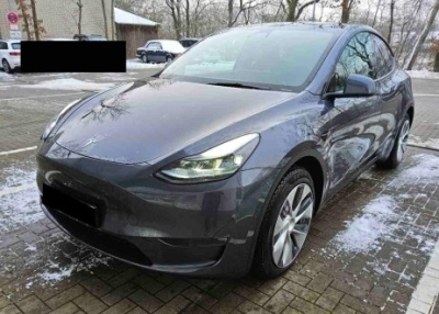 Tesla Model Y Long Range*Dual*AWD*Pano*Leder*ACC*LED