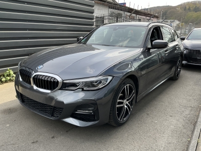 BMW 330 e M-Paket Leder R.Cam Navi SHZ LED AHK