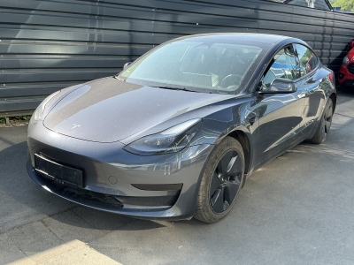Tesla Model 3 RWD Pano R.Cam Leder Autopilot LED 4xSHZ