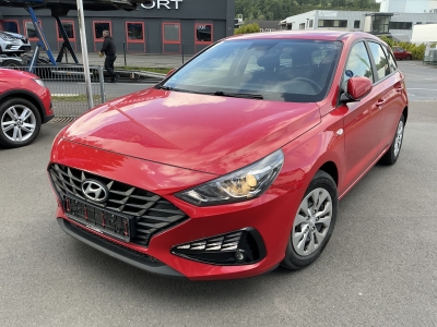 Hyundai i30 Pure Tempomat 1.Hand Klima LED DAB+