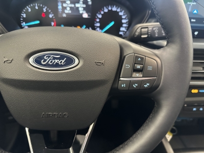 Ford Focus Active Crossover*LED*R-Cam*CarPlay*Navi*
