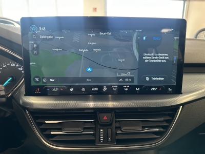Ford Focus Active Crossover*LED*R-Cam*CarPlay*Navi*