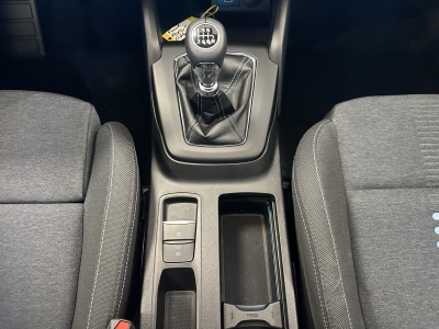 Ford Focus Active Crossover*LED*R-Cam*CarPlay*Navi*