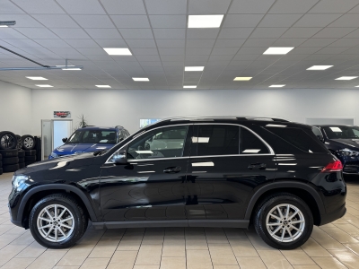 Mercedes-Benz GLE 300 d*RFK*NAVI*LED*WideScreen*SHZ*Ambiente*