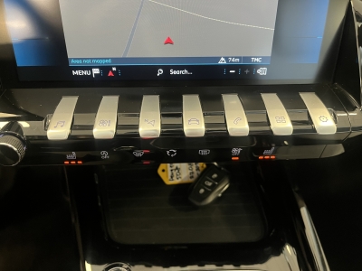 Peugeot 508 Allure*Full-LED*3-D-Navi*Cam*Leder*SHZ*PDC*