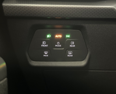 Seat Leon Style*NAVI*LED*PDC*SHZ*Klima*DAB+*