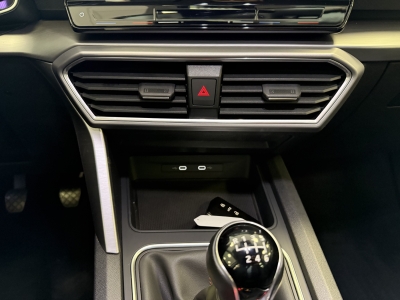 Seat Leon FR*LED*PDC*SHZ*Navi*BT-Audio*AmbienteLicht*