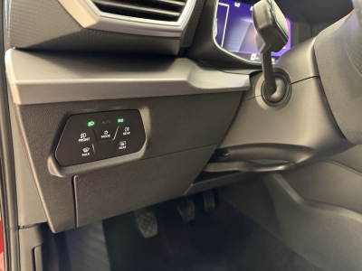 Seat Leon FR*LED*PDC*SHZ*Navi*BT-Audio*AmbienteLicht*