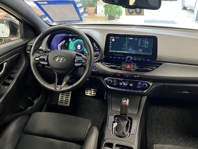 Hyundai i30 Fastback*N-Line*ACC*LED*Cam*SHZ*TeilLeder*1H