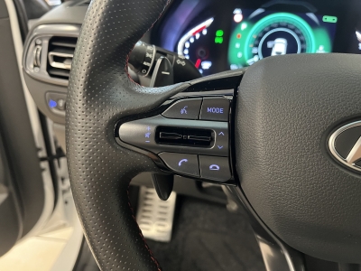 Hyundai i30 Fastback*N-Line*ACC*LED*Cam*SHZ*TeilLeder*1H