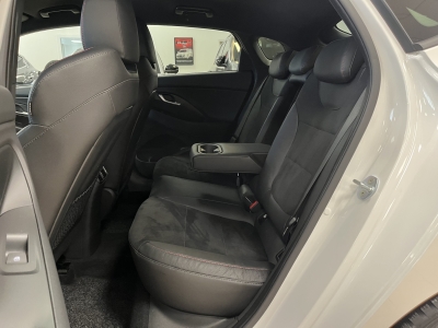 Hyundai i30 Fastback*N-Line*ACC*LED*Cam*SHZ*TeilLeder*1H