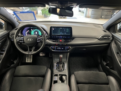 Hyundai i30 Fastback*N-Line*ACC*LED*Cam*SHZ*TeilLeder*1H