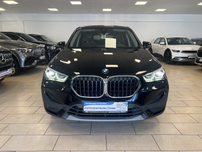 BMW X1 xDrive 20 d Advantage HiFi-Sound LED Navi ACC