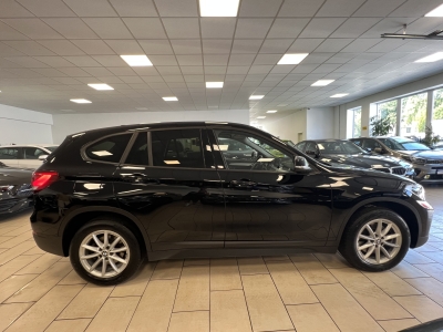 BMW X1 xDrive 20 d Advantage HiFi-Sound LED Navi ACC