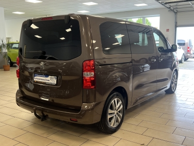 Peugeot Traveller Business*VIP*L2*AHK*Leder*PDC*Head-Up*