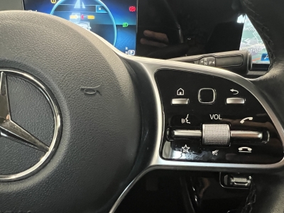 Mercedes-Benz CLA 220 Shooting Brake 4M*Leder*AHK*LED*Distr.+