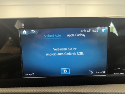 Mercedes-Benz CLA 220 Shooting Brake 4M*Leder*AHK*LED*Distr.+