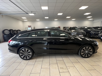 Mercedes-Benz CLA 220 Shooting Brake 4M*Leder*AHK*LED*Distr.+