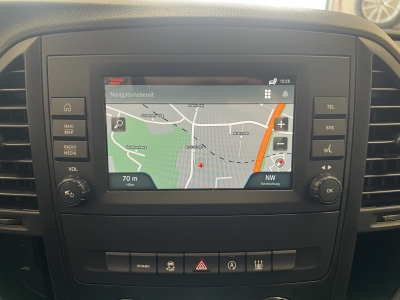Mercedes-Benz Vito 116 CDI Tourer Navi DAB R-Kam CarPlay 5-Sitze