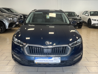 Skoda Octavia Ambition*LED*LaneAssist*4xSHZ*1.Hand*AHK