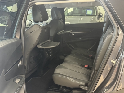 Peugeot 5008 Allure*7-Sitzer*LED*R-Cam*AHK*Navi*TeiLeder